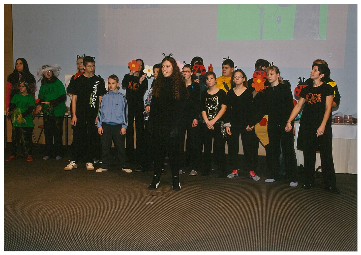 img-108092832-0001